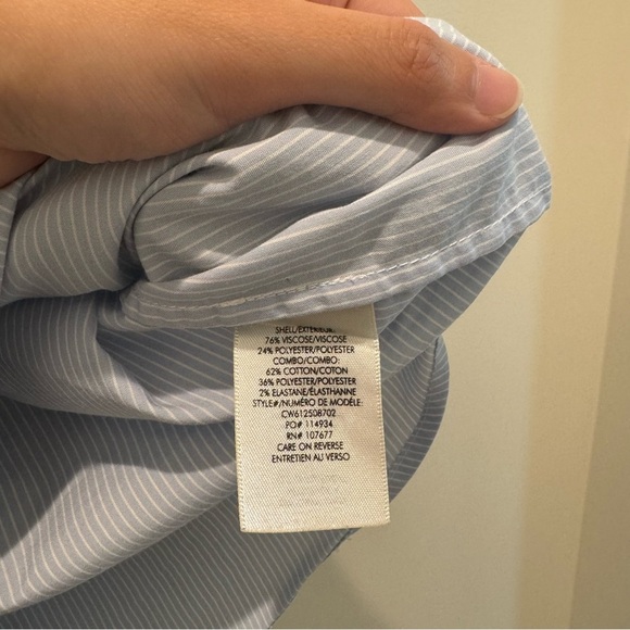 Alice + Olivia Iva Top 2 in 1 Sweater and Tank Layered navy blue 
Size M - Picture 8 of 9